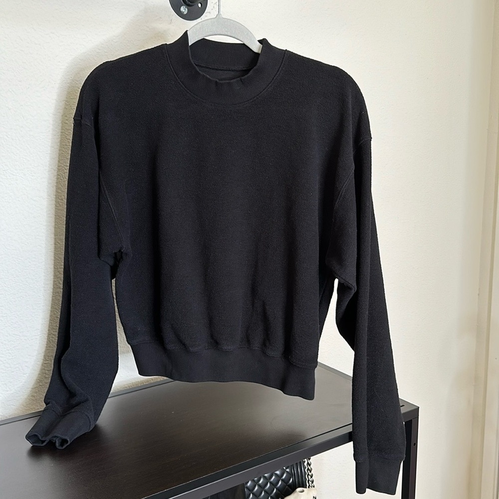 Madhappy Black Crewneck Sweatshirt